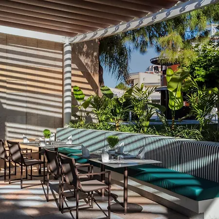 Complex Calista Luxury