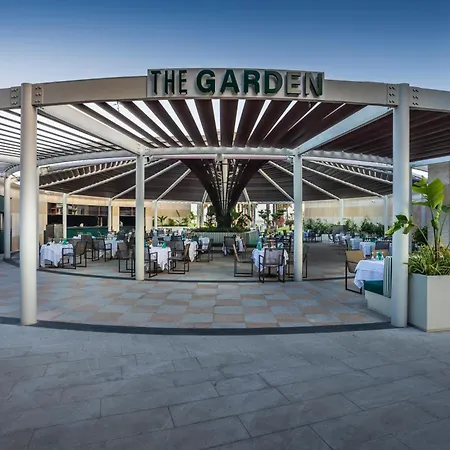 Complex Calista Luxury