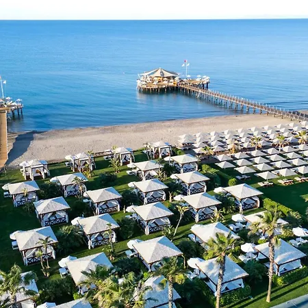 Complex Calista Luxury